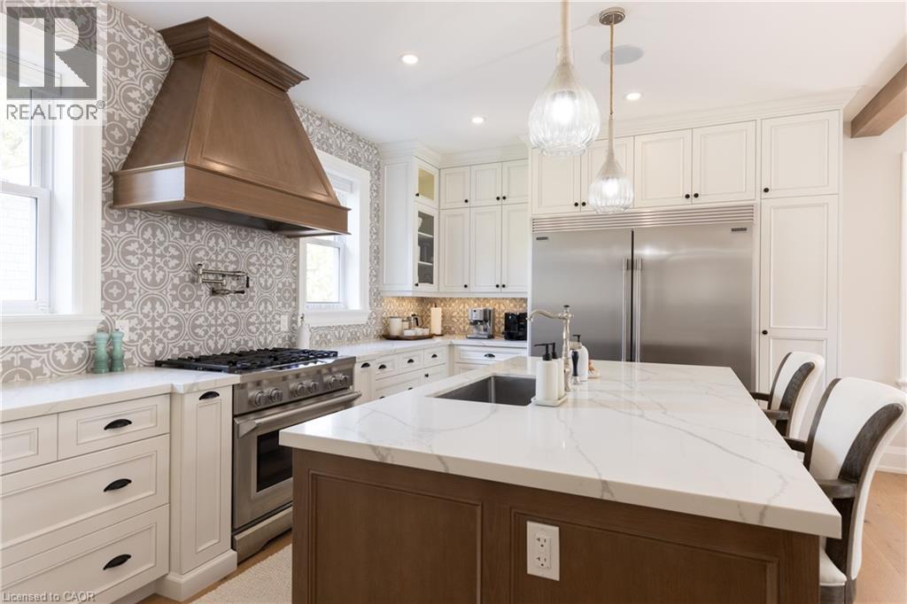 2195 Courtland Drive, Burlington, Ontario  L7R 1S2 - Photo 10 - 40769591