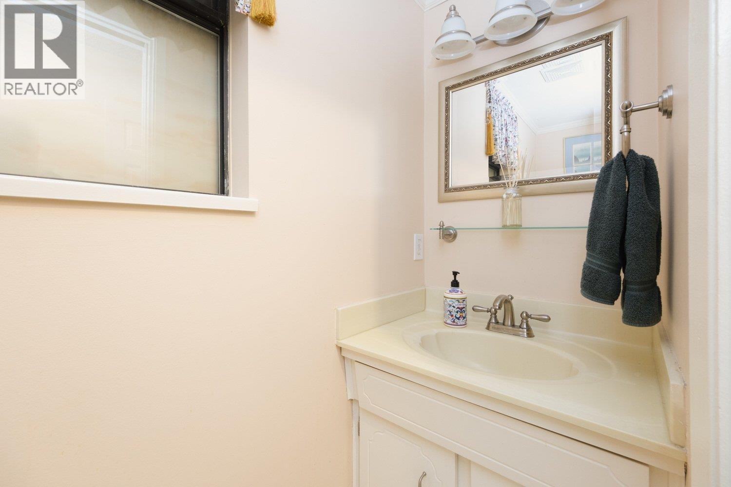10468 Truro Drive, Richmond, British Columbia  V7E 5B4 - Photo 18 - R3049549