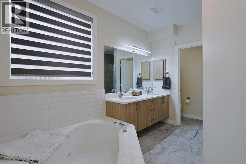 271 Hamptons Terrace Nw, Calgary, Alberta  T3A 5R4 - Photo 41 - A2258755