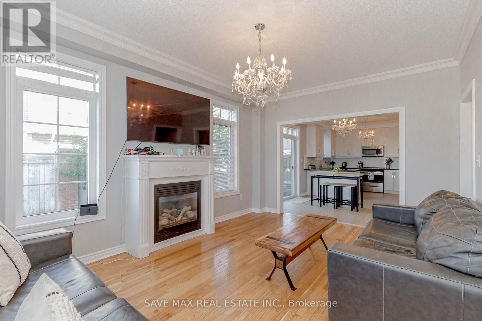 135 Prince William Way, Barrie, Ontario  L4M 7H6 - Photo 11 - S12416936