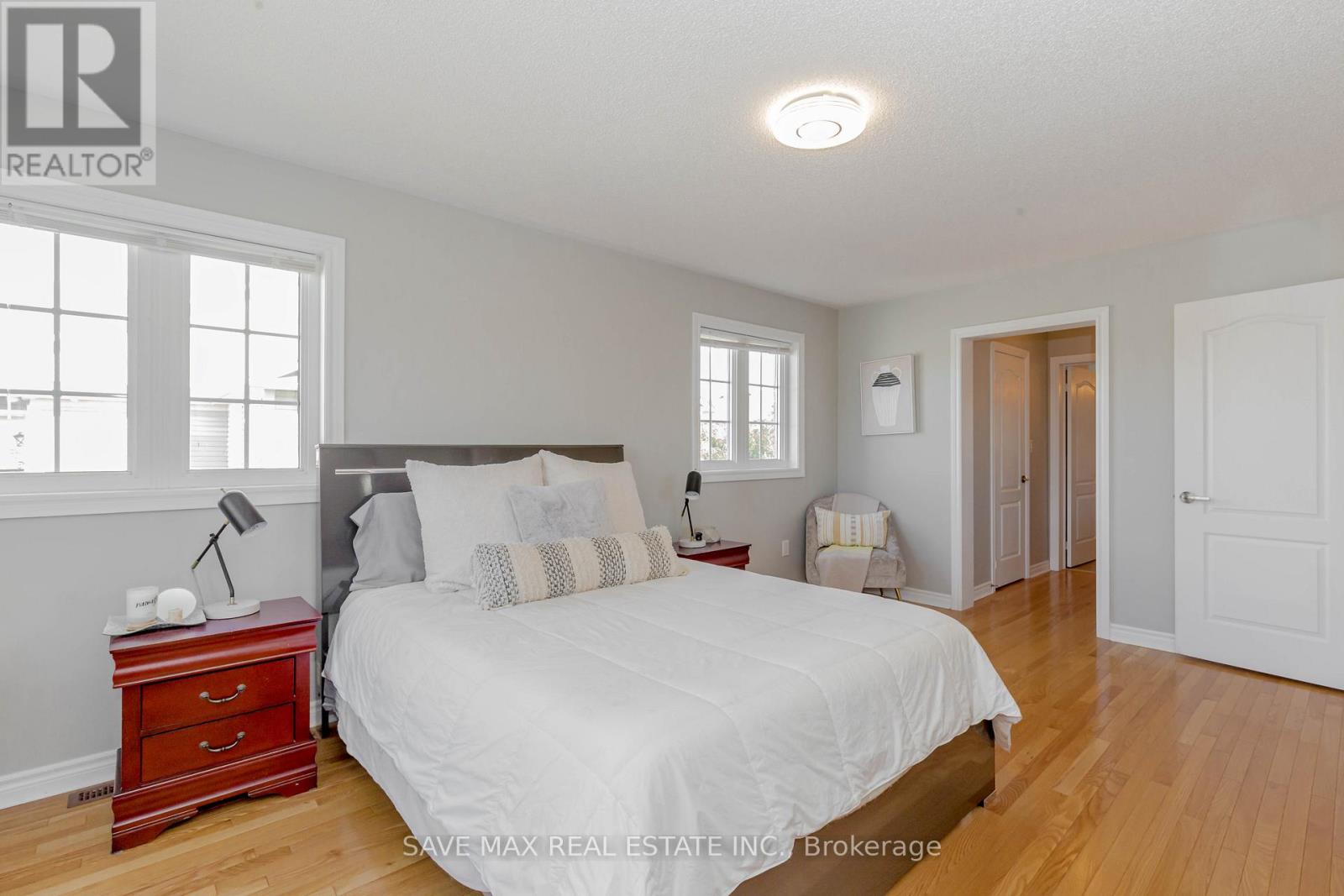 135 Prince William Way, Barrie, Ontario  L4M 7H6 - Photo 33 - S12416936