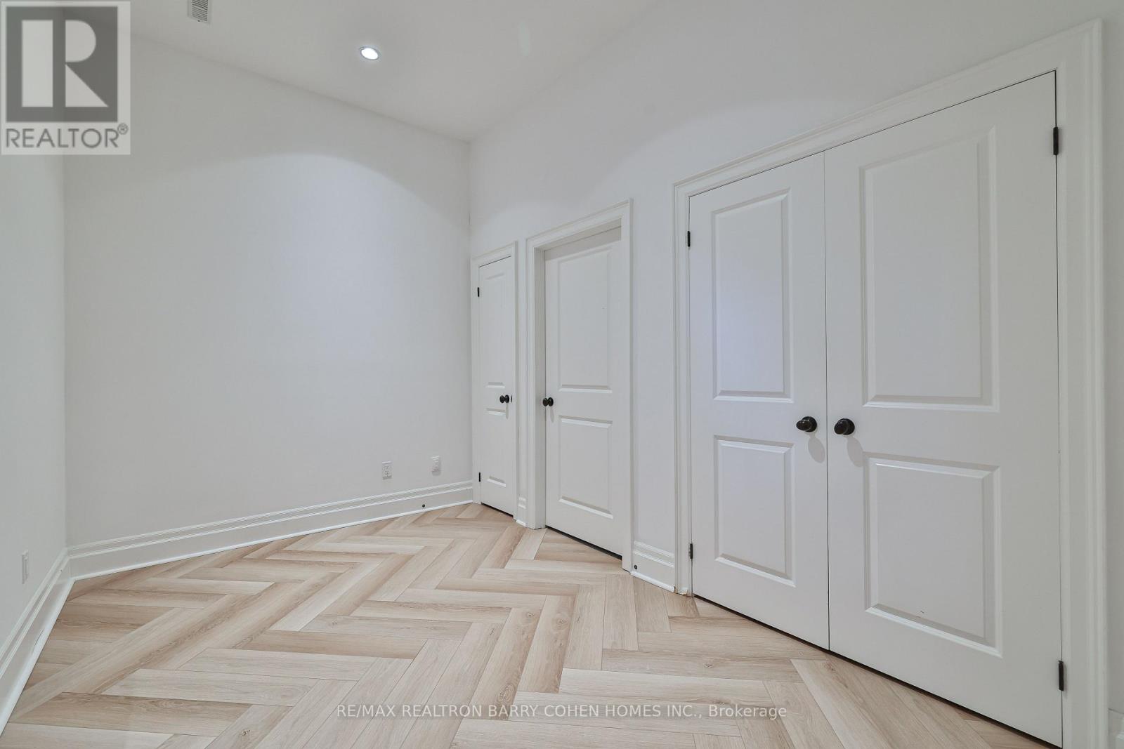 136 Bowood Avenue, Toronto (Lawrence Park North), Ontario  M4N 1Y5 - Photo 35 - C12386177