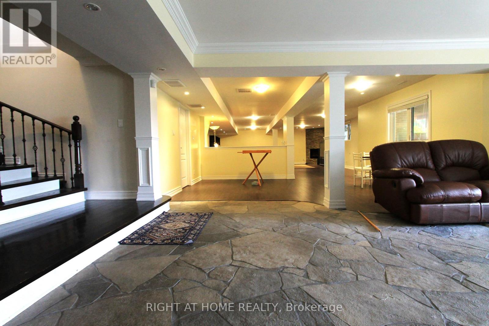 18 Mccowan Lane, Whitchurch-Stouffville, Ontario  L4A 4C1 - Photo 37 - N12414130