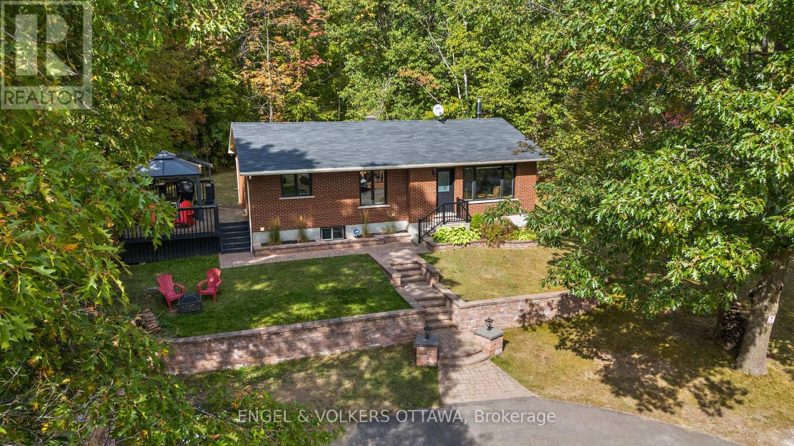 329 Kennedy Road, Greater Madawaska, Ontario  K0J 1H0 - Photo 2 - X12416979