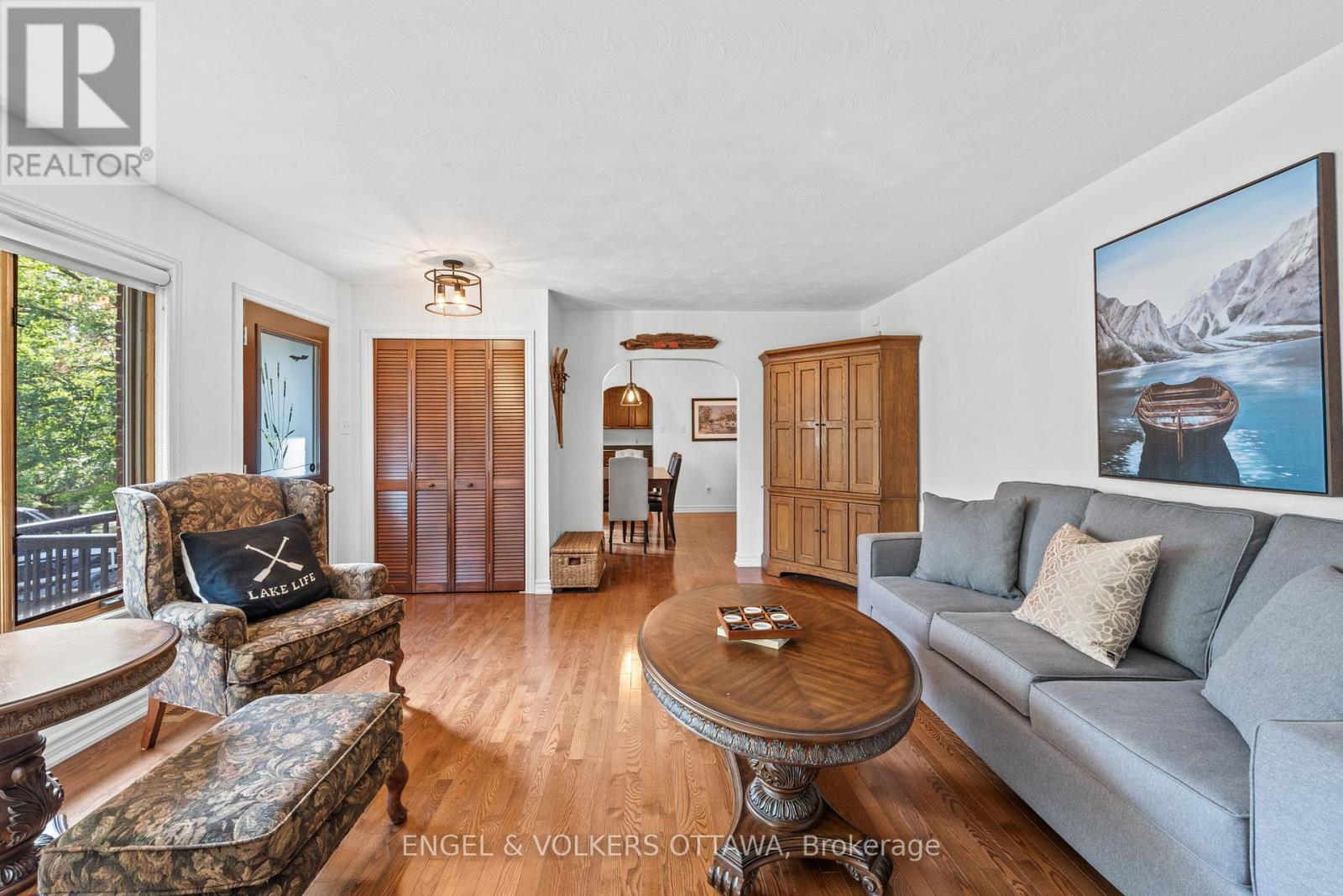 329 Kennedy Road, Greater Madawaska, Ontario  K0J 1H0 - Photo 8 - X12416979