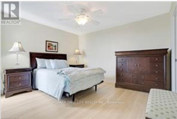 1104 - 81 Church Street, Kitchener, Ontario  N2G 4M1 - Photo 18 - X12416949