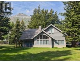 107 Mount View, Waterton Park, Alberta