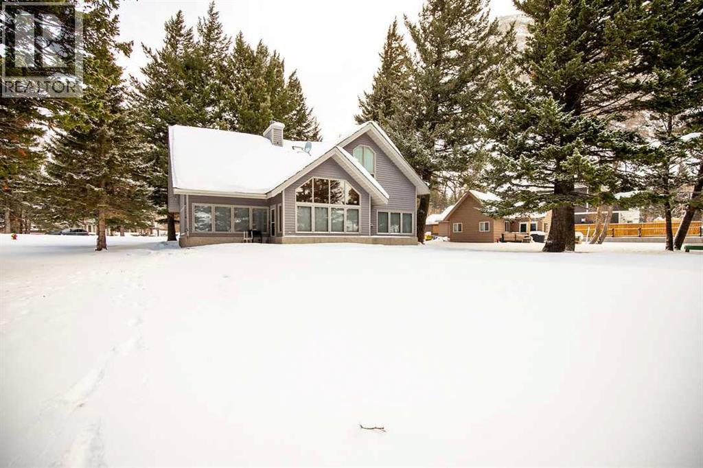 107 Mount View, Waterton Park, Alberta  T0K 2M0 - Photo 38 - A2246355
