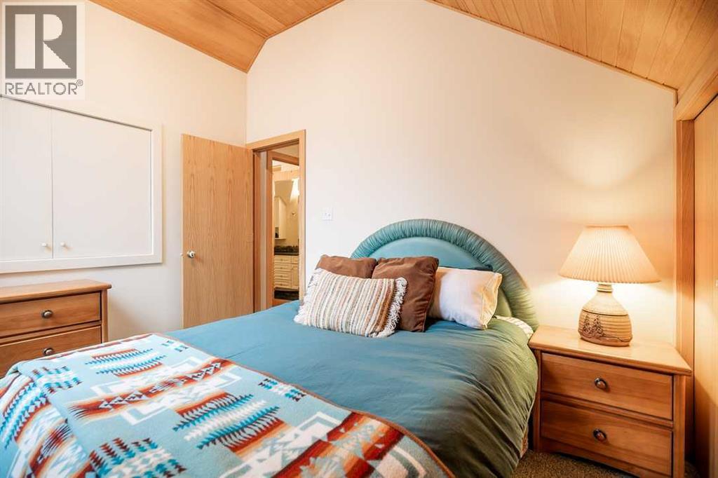 107 Mount View, Waterton Park, Alberta  T0K 2M0 - Photo 31 - A2246355