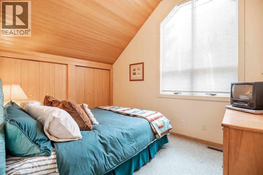 107 Mount View, Waterton Park, Alberta  T0K 2M0 - Photo 32 - A2246355