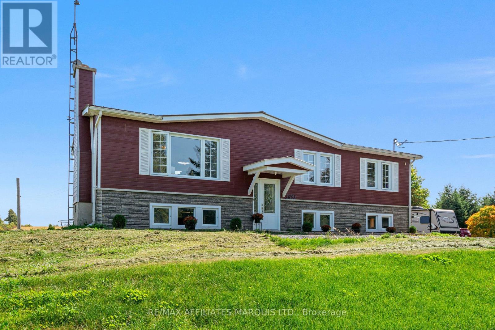21230 Conc 6 Road, South Glengarry, Ontario  K0C 1Z0 - Photo 4 - X12416990