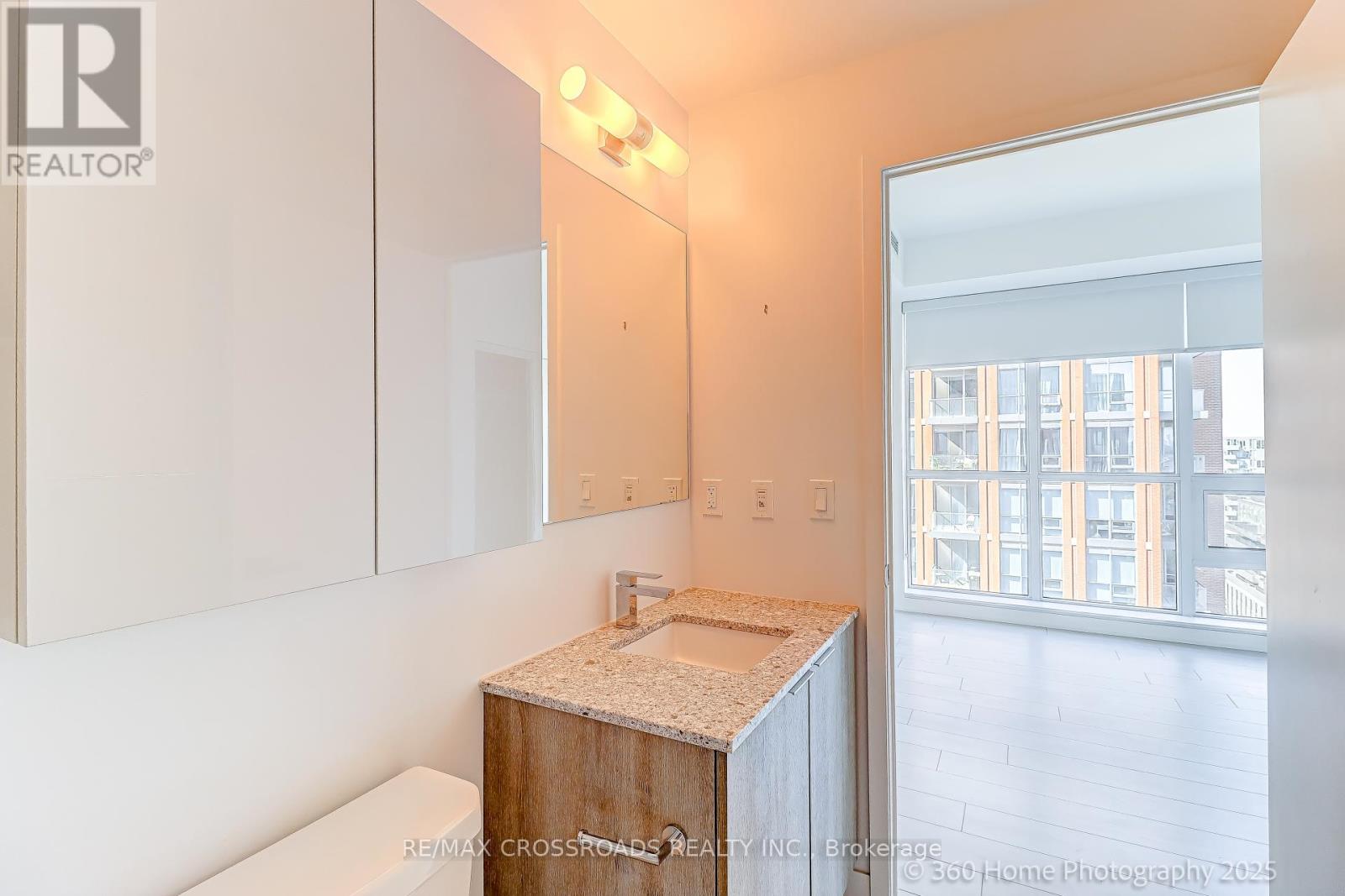 1306 - 31 Tippett Road, Toronto (Clanton Park), Ontario  M3H 0C8 - Photo 15 - C12413505
