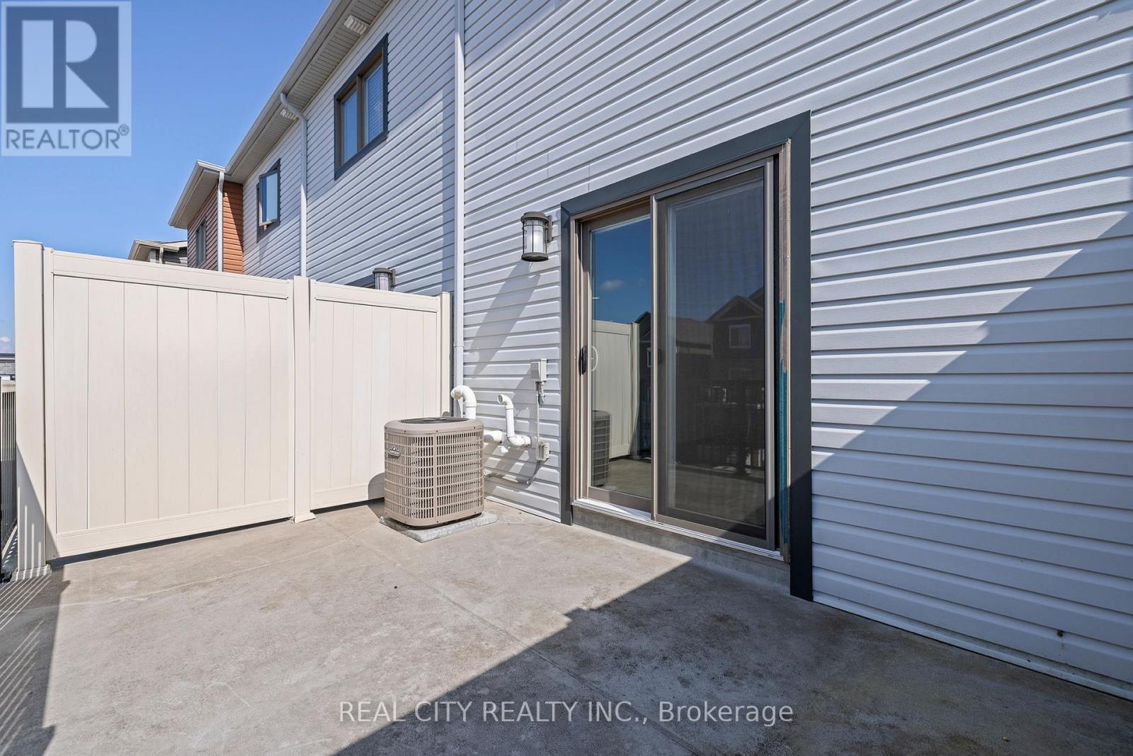 63 Andean Lane, Barrie, Ontario  L9J 0J4 - Photo 15 - S12415255
