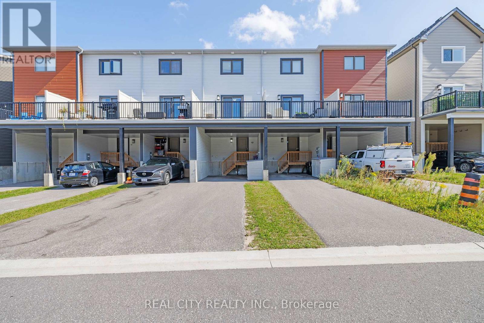 63 Andean Lane, Barrie, Ontario  L9J 0J4 - Photo 1 - S12415255