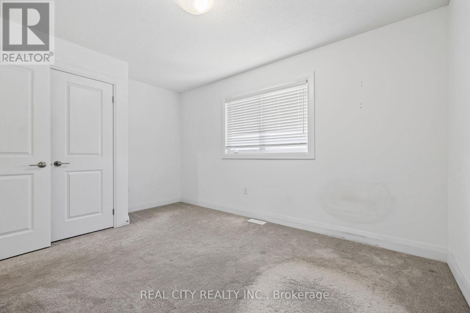 63 Andean Lane, Barrie, Ontario  L9J 0J4 - Photo 28 - S12415255