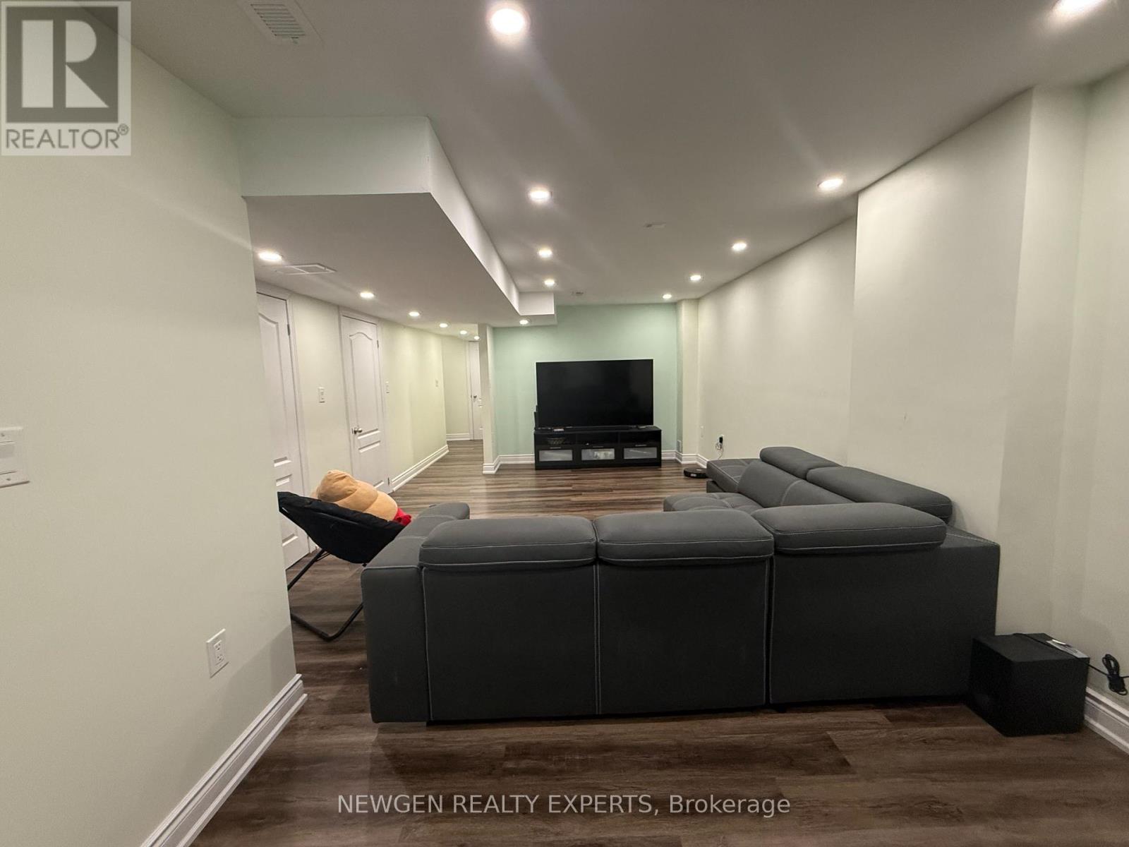 229 - 7360 Zinnia Place, Mississauga, Ontario  L5W 2A2 - Photo 38 - W12349339