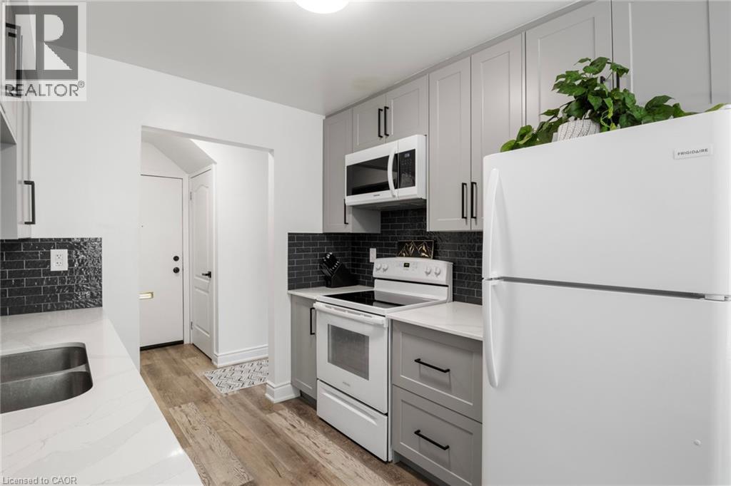 766 Walter Street Unit# D, Cambridge, Ontario  N3H 4P3 - Photo 10 - 40765960