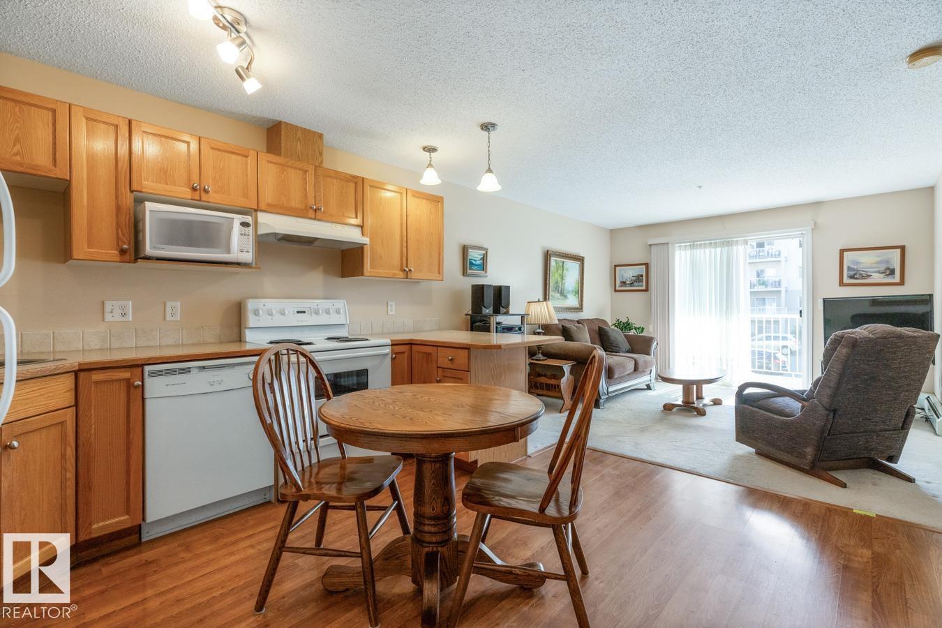 #205 7511 171 St Nw Nw, Edmonton, Alberta  T5T 6S7 - Photo 3 - E4458766