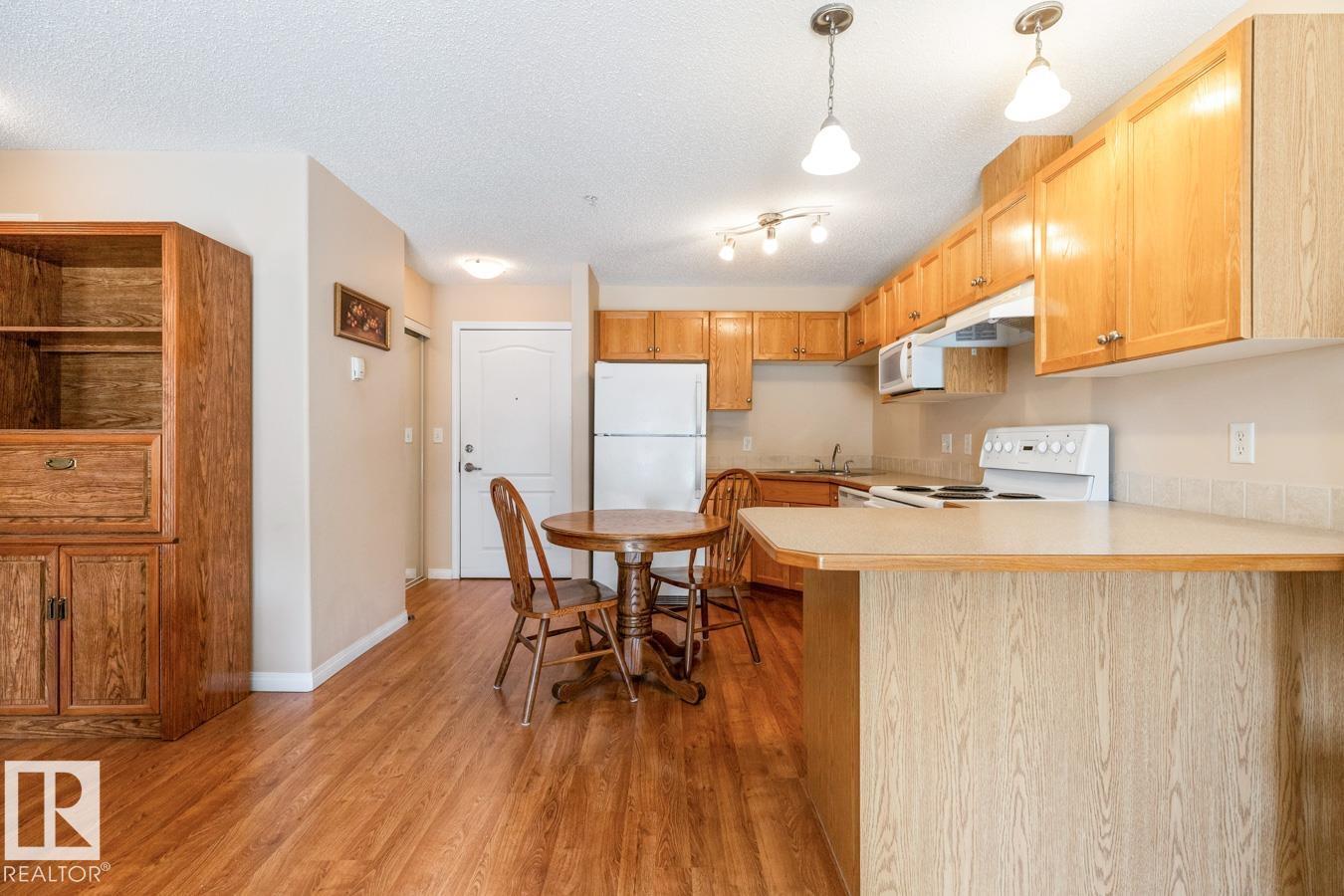 #205 7511 171 St Nw Nw, Edmonton, Alberta  T5T 6S7 - Photo 5 - E4458766