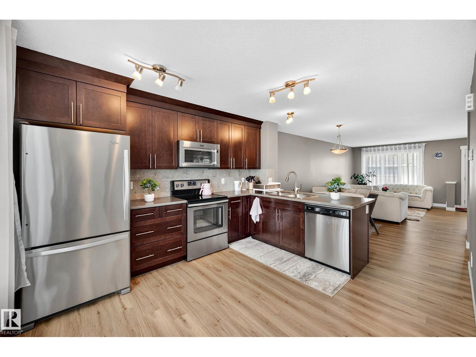 7327 Edgemont Wy Nw, Edmonton, Alberta  T6M 0S1 - Photo 12 - E4458768