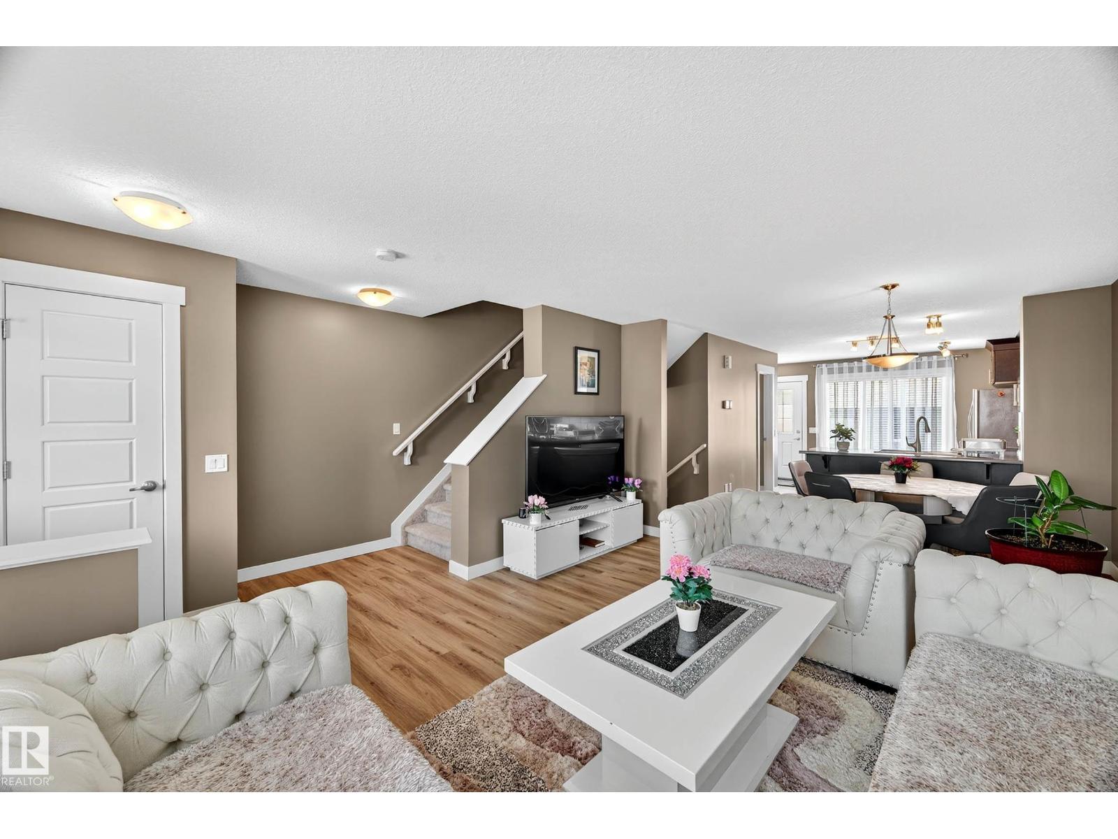 7327 Edgemont Wy Nw, Edmonton, Alberta  T6M 0S1 - Photo 6 - E4458768