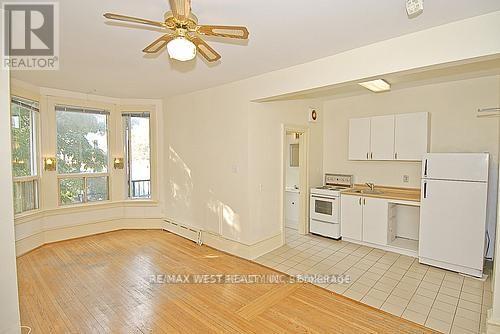 124 Baldwin Street, Toronto, Ontario  M5T 1L6 - Photo 15 - C12416995