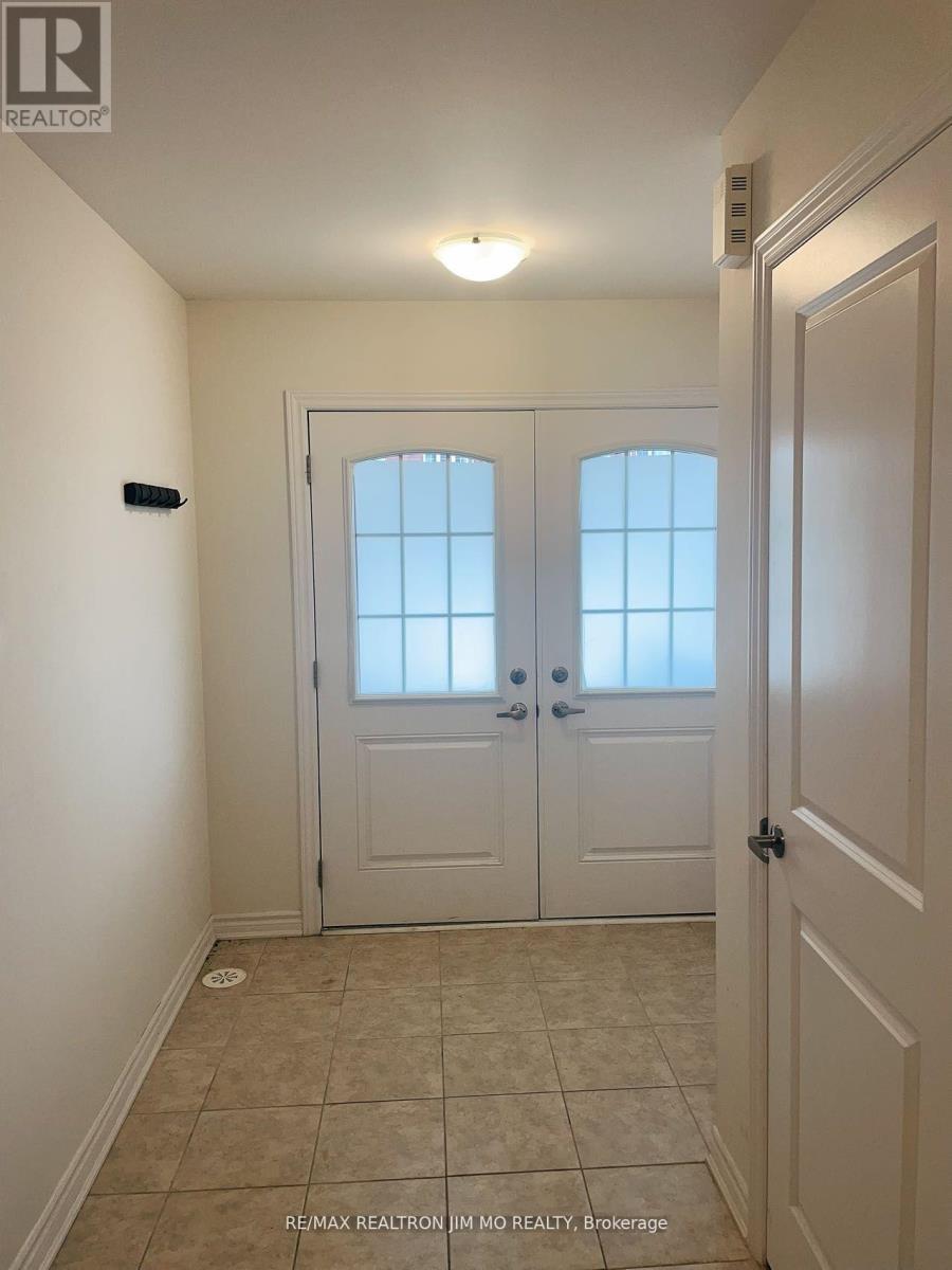 83 Sutcliffe Drive, Whitby, Ontario  L1R 0R4 - Photo 21 - E12416998