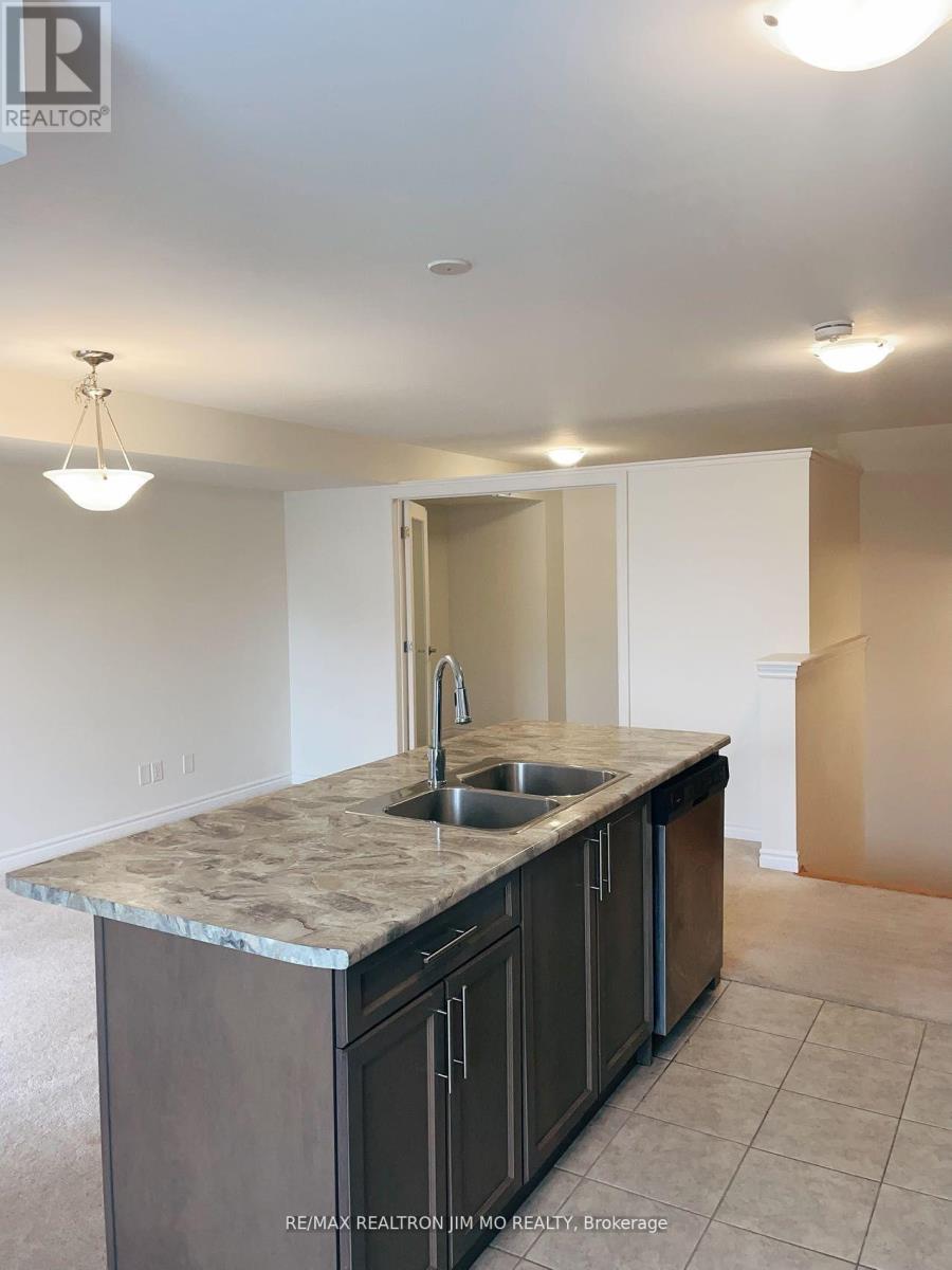 83 Sutcliffe Drive, Whitby, Ontario  L1R 0R4 - Photo 9 - E12416998