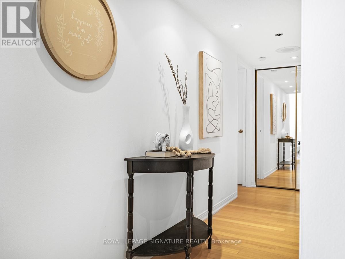 1008 - 2045 Lake Shore Boulevard W, Toronto, Ontario  M8V 2Z6 - Photo 3 - W12416654