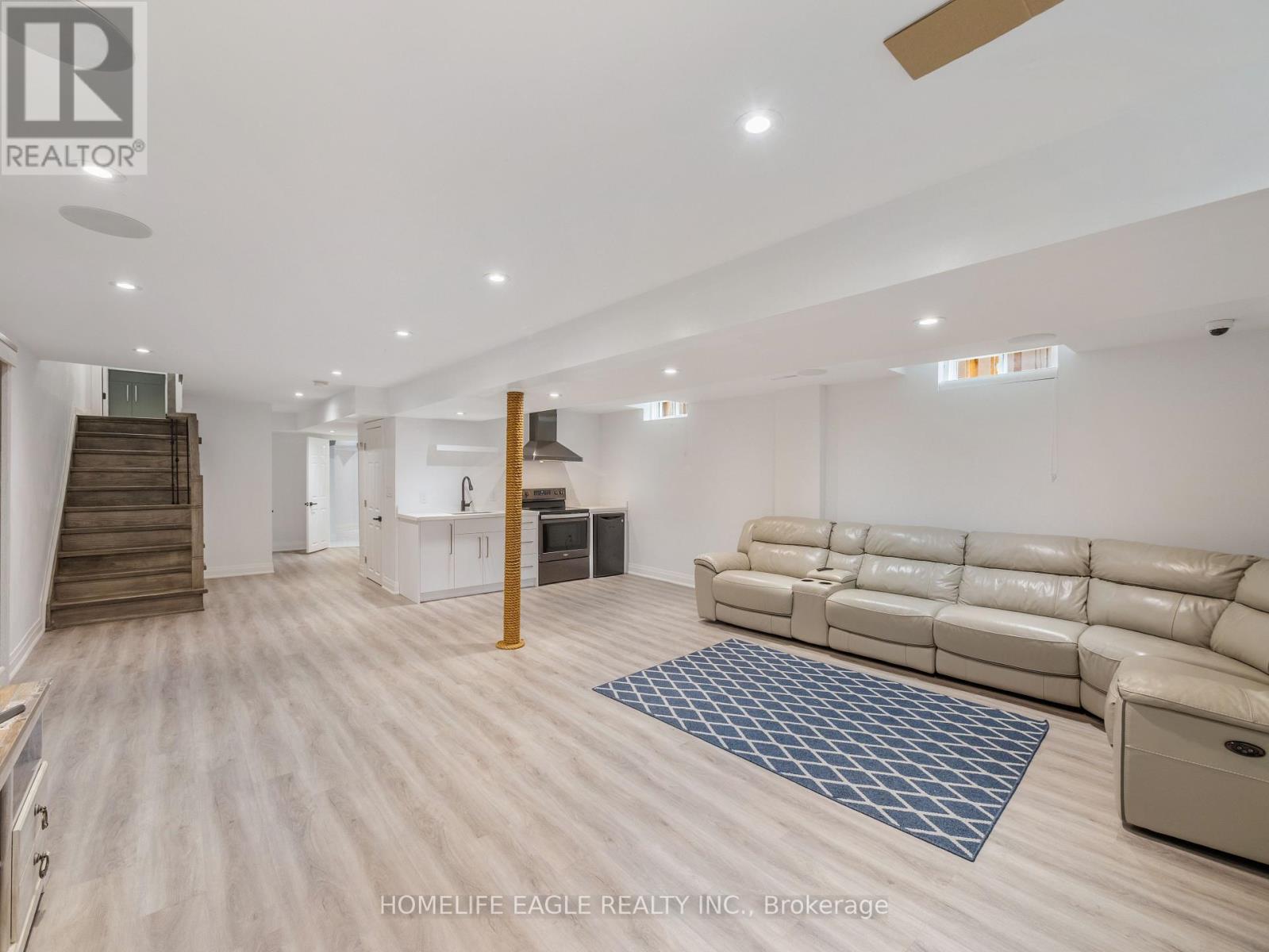 6 Brightsview Drive, Richmond Hill (Oak Ridges), Ontario  L4E 3Z2 - Photo 18 - N12416965