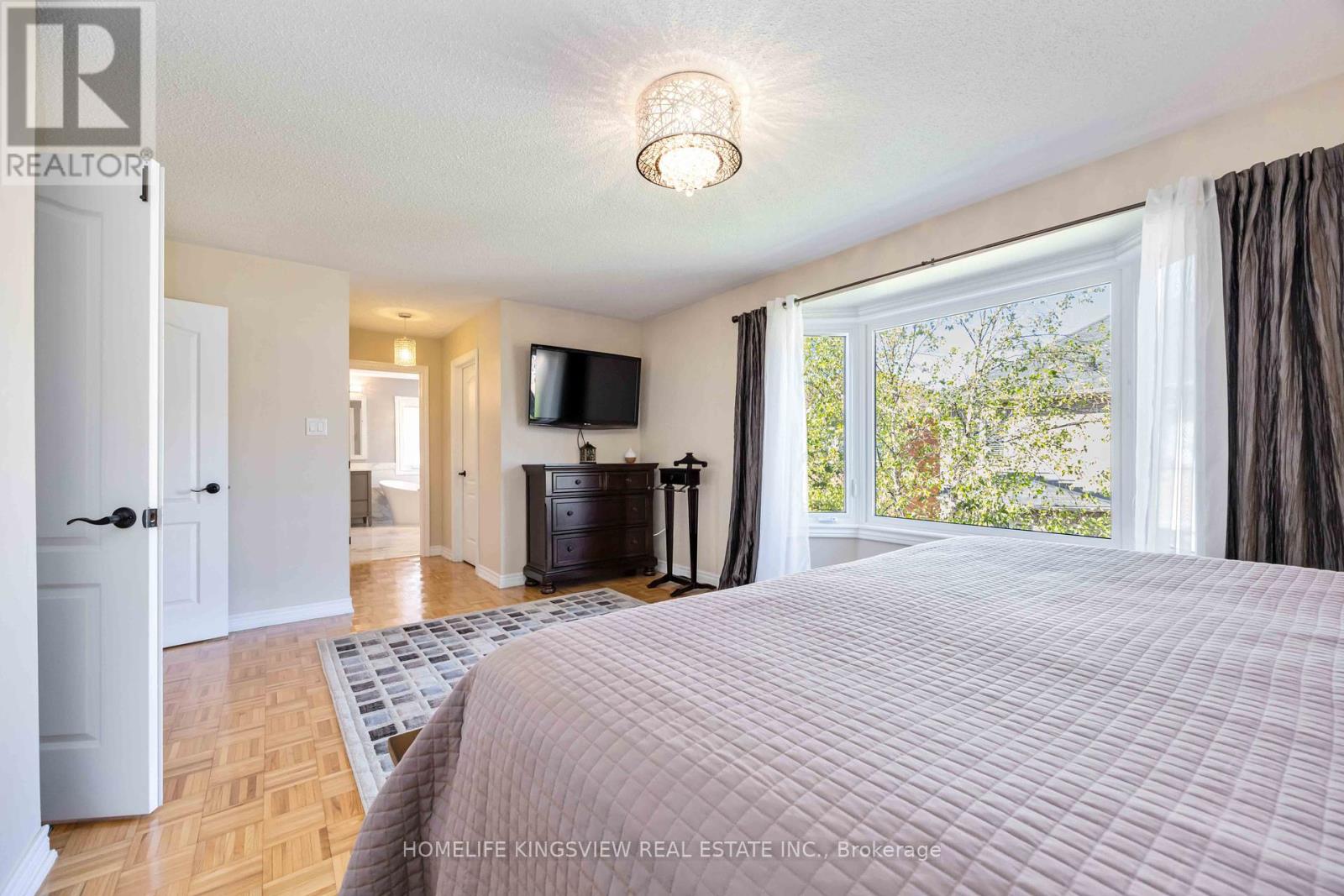186 Saint Francis Avenue, Vaughan, Ontario  L4H 3E4 - Photo 15 - N12416988