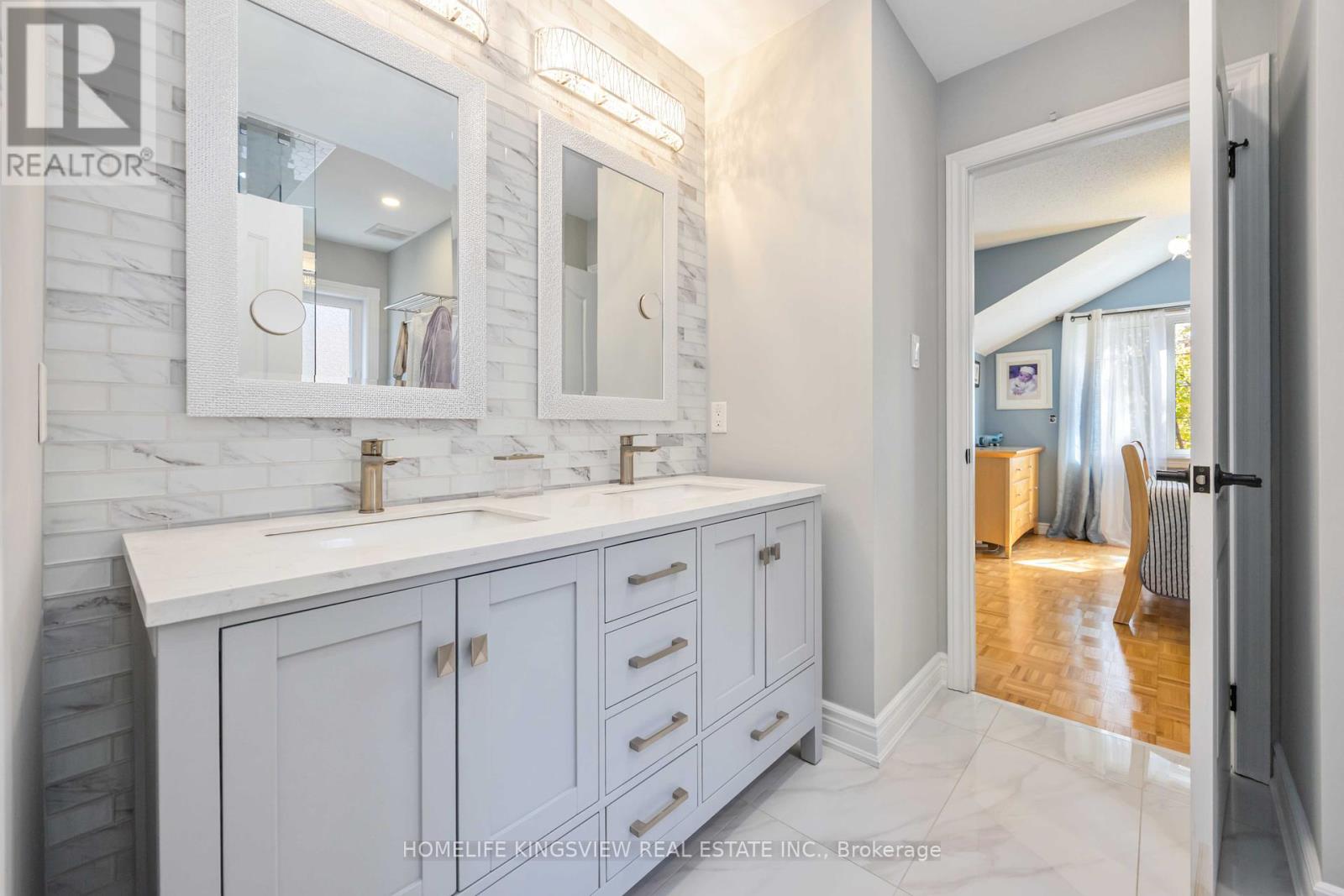 186 Saint Francis Avenue, Vaughan, Ontario  L4H 3E4 - Photo 22 - N12416988