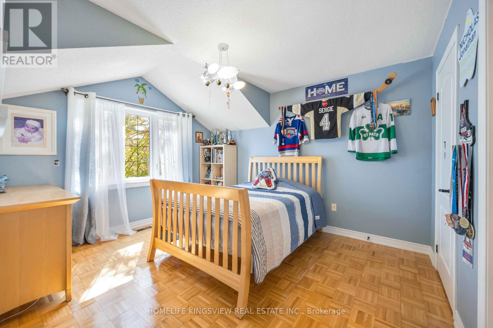 186 Saint Francis Avenue, Vaughan, Ontario  L4H 3E4 - Photo 24 - N12416988