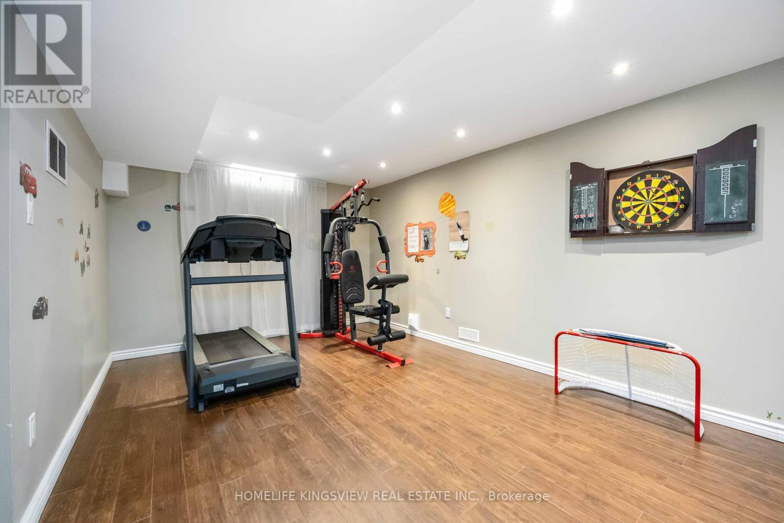 186 Saint Francis Avenue, Vaughan, Ontario  L4H 3E4 - Photo 34 - N12416988