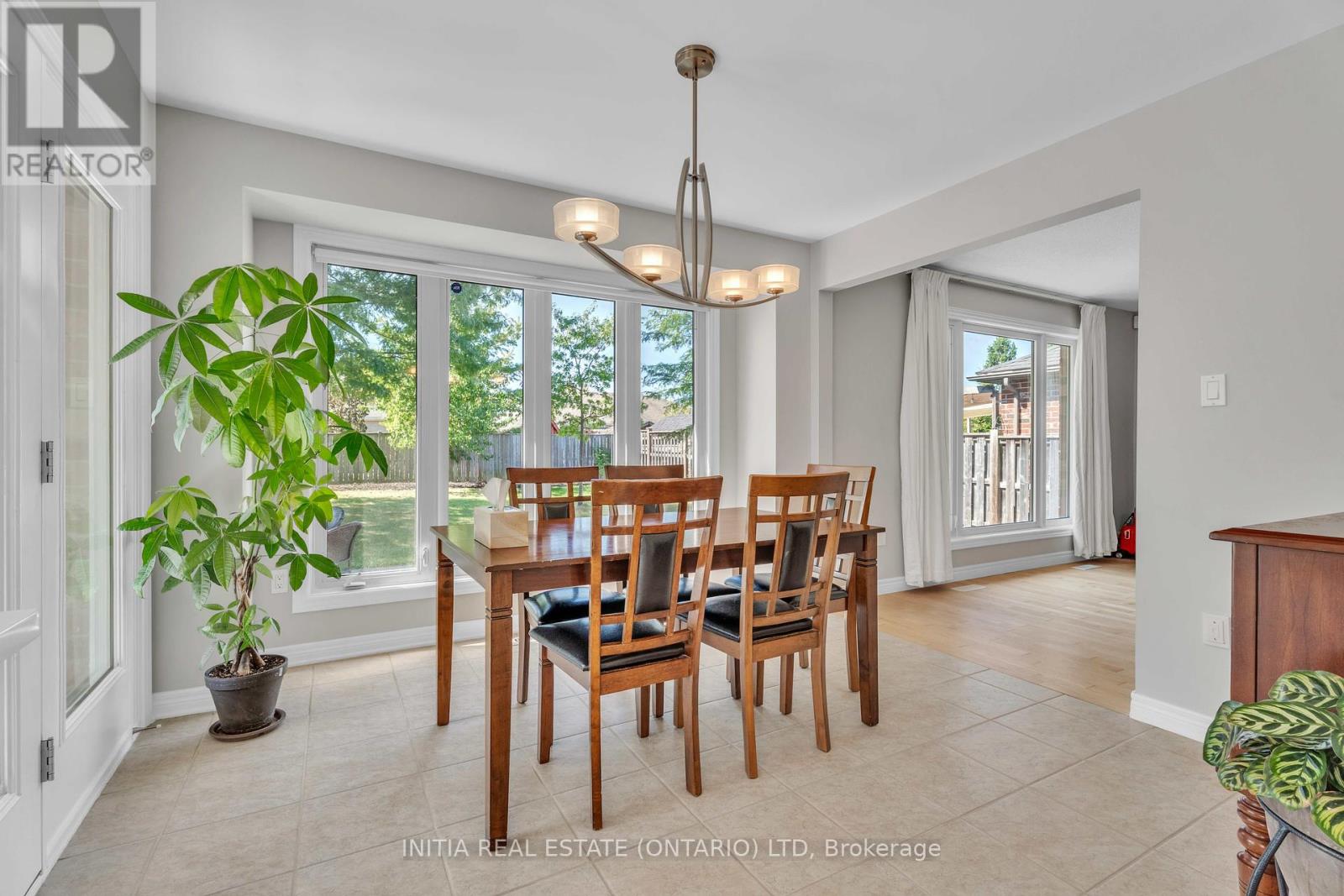 2021 Lumb Court, London North, Ontario  N6G 5J4 - Photo 15 - X12417020
