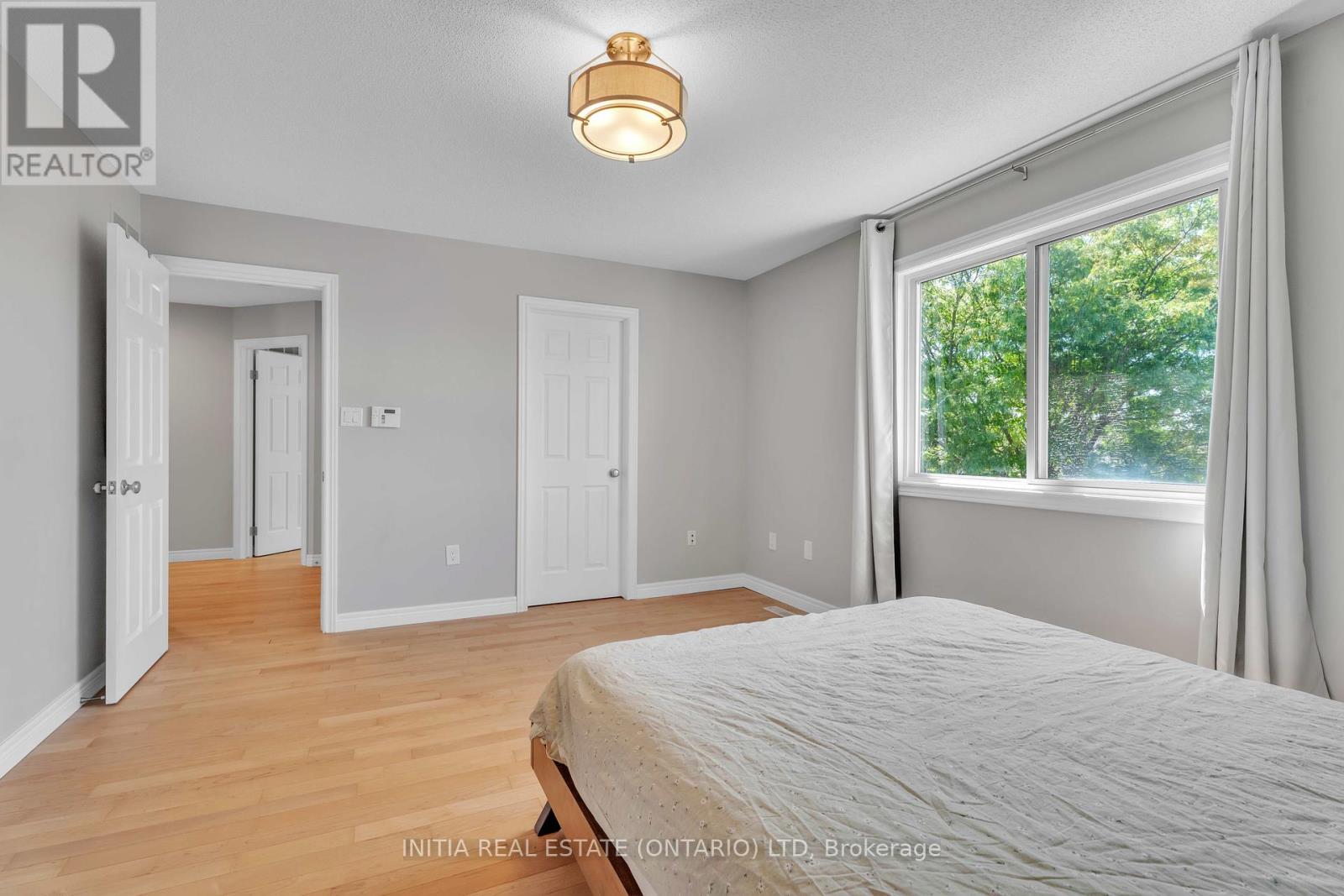 2021 Lumb Court, London North, Ontario  N6G 5J4 - Photo 24 - X12417020