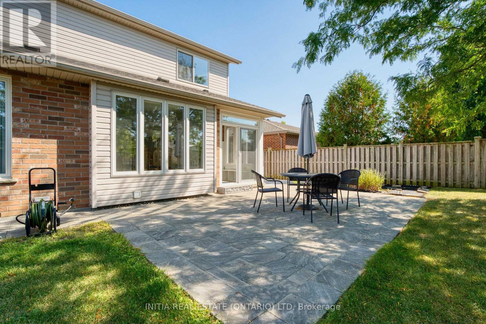 2021 Lumb Court, London North, Ontario  N6G 5J4 - Photo 40 - X12417020
