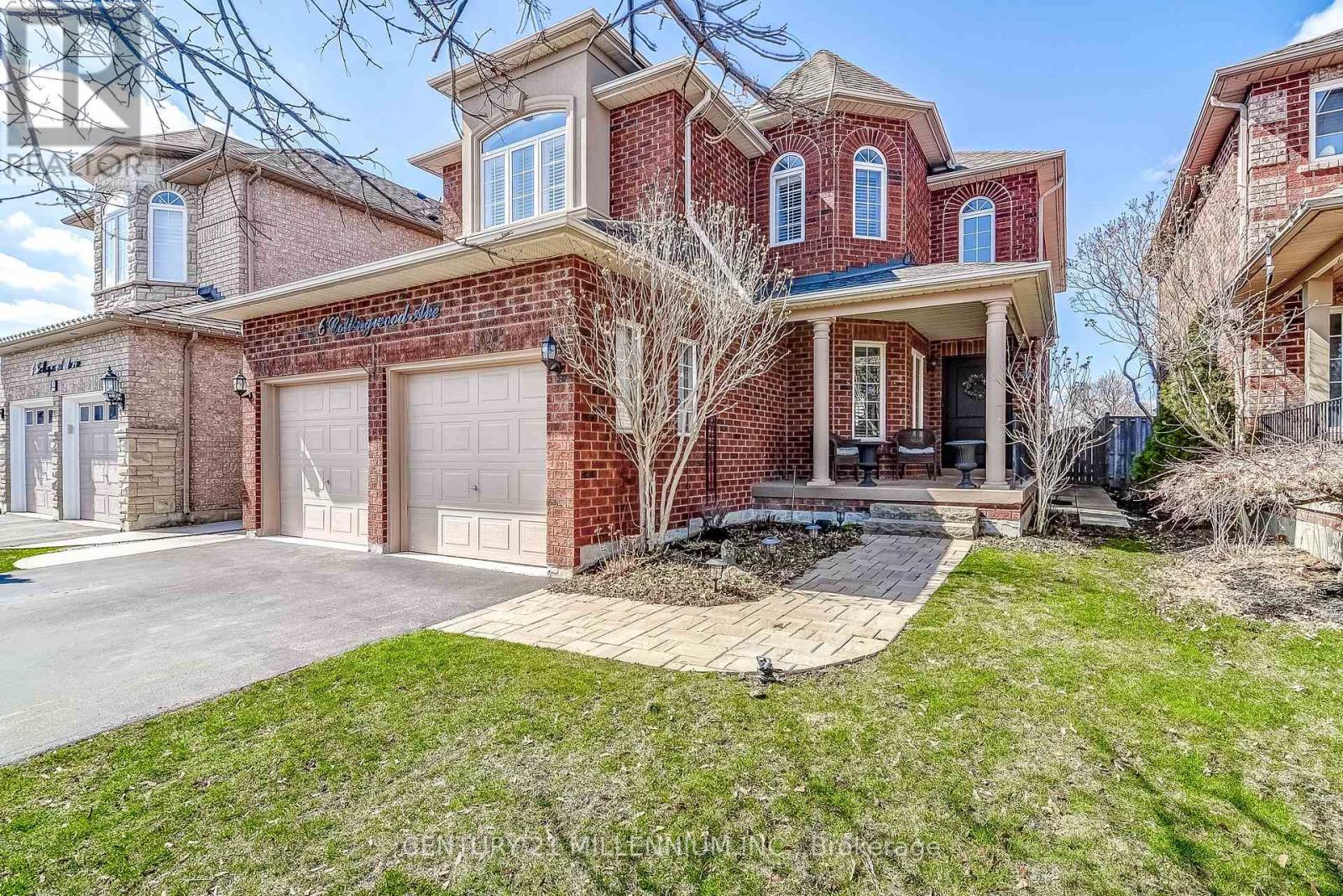 6 COLLINGWOOD AVENUE, Brampton, Ontario