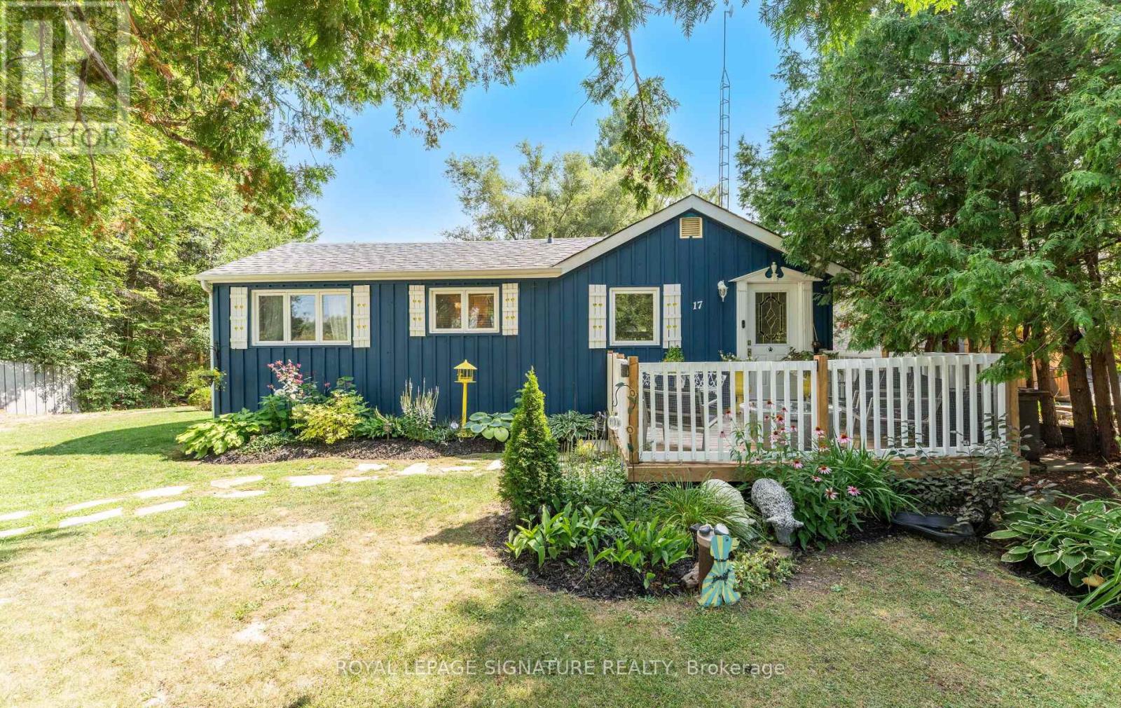 17 Mustard Street, Uxbridge, Ontario  L9P 1R2 - Photo 3 - N12370897