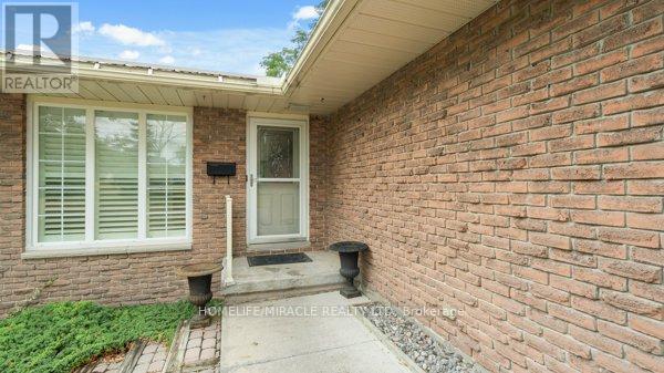 11844 Loyalist Parkway, Prince Edward County, Ontario  K0K 2T0 - Photo 3 - X12417000
