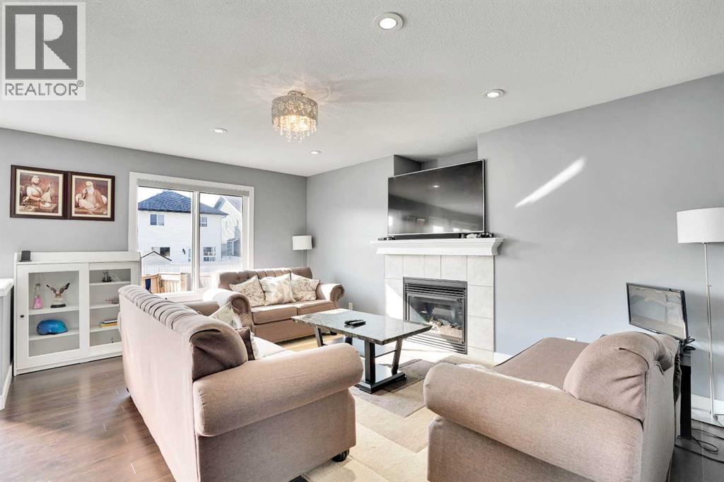 151 Saddlehorn Close Ne, Calgary, Alberta  T3J 5C6 - Photo 6 - A2251362