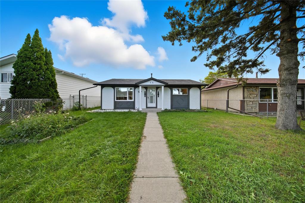 76 Dingle Street, Winnipeg, Manitoba  R2R 0V6 - Photo 2 - 202524528