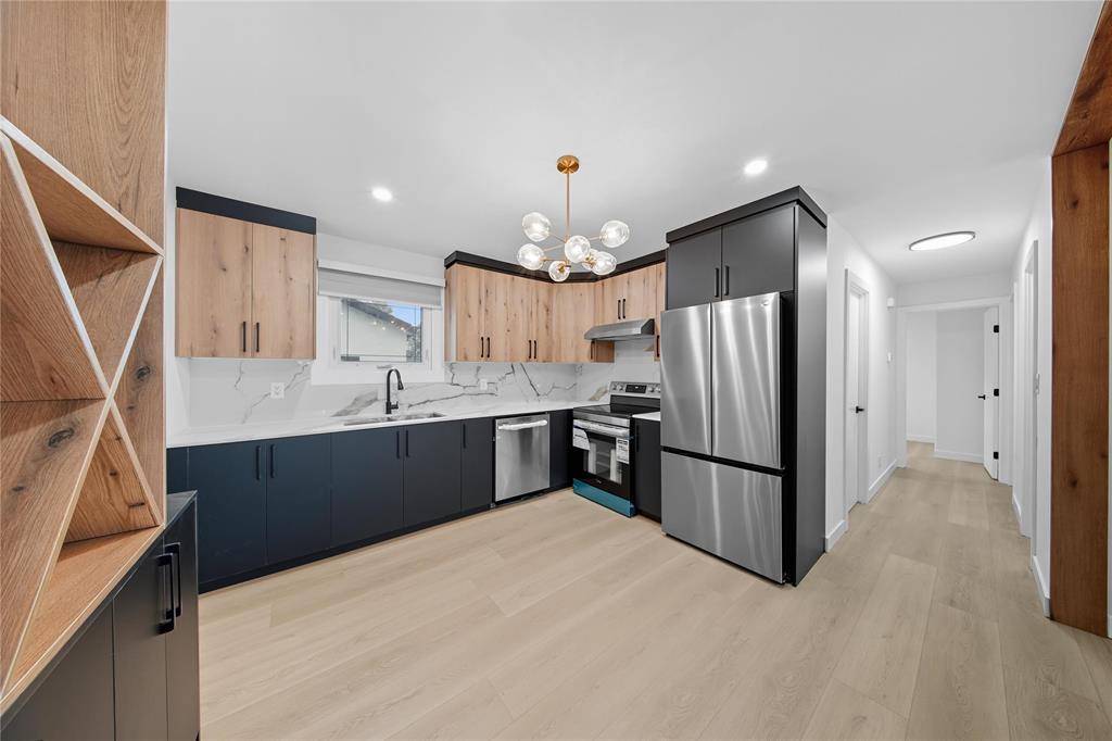 76 Dingle Street, Winnipeg, Manitoba  R2R 0V6 - Photo 11 - 202524528