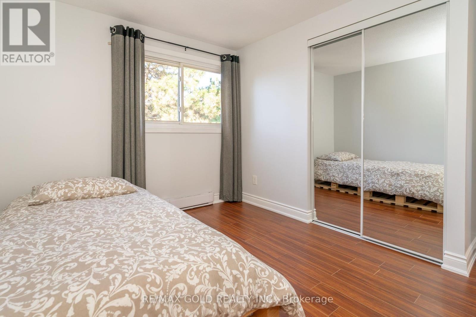 18 Juliette Square, Brampton, Ontario  L6S 2M6 - Photo 29 - W12416971