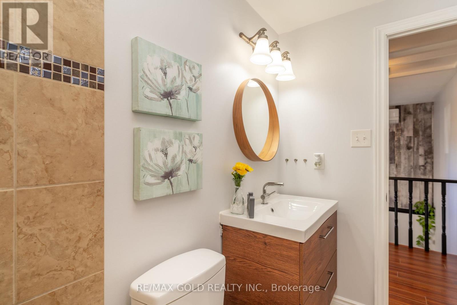 18 Juliette Square, Brampton, Ontario  L6S 2M6 - Photo 27 - W12416971
