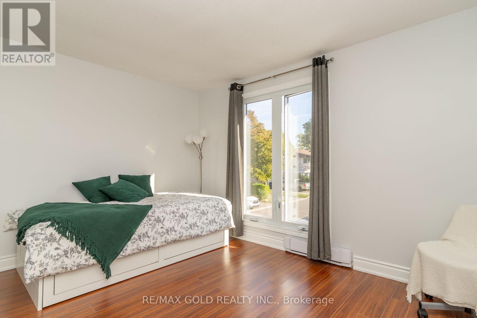 18 Juliette Square, Brampton, Ontario  L6S 2M6 - Photo 30 - W12416971