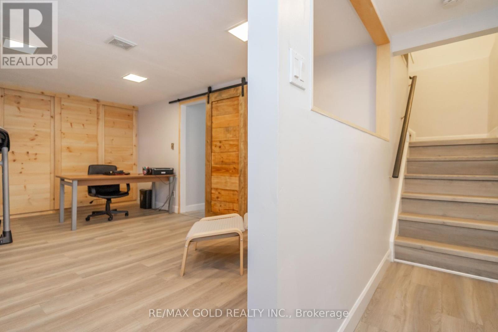 18 Juliette Square, Brampton, Ontario  L6S 2M6 - Photo 32 - W12416971