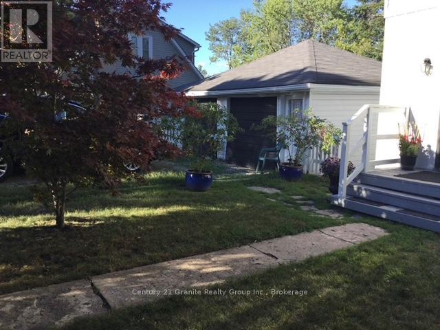 110 Bridge Street W, Belleville, Ontario  K8P 1J6 - Photo 47 - X12297299