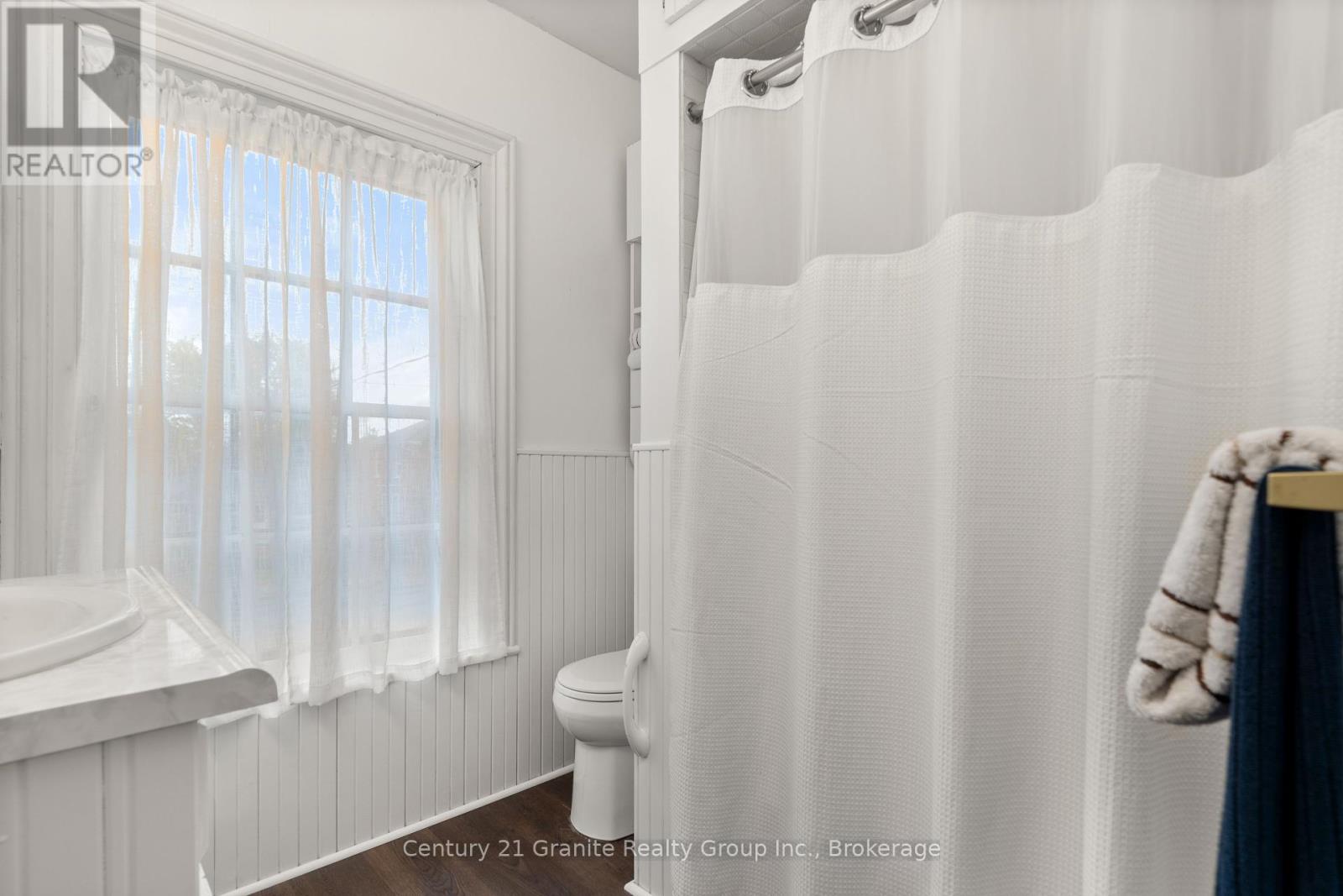 110 Bridge Street W, Belleville, Ontario  K8P 1J6 - Photo 37 - X12297299