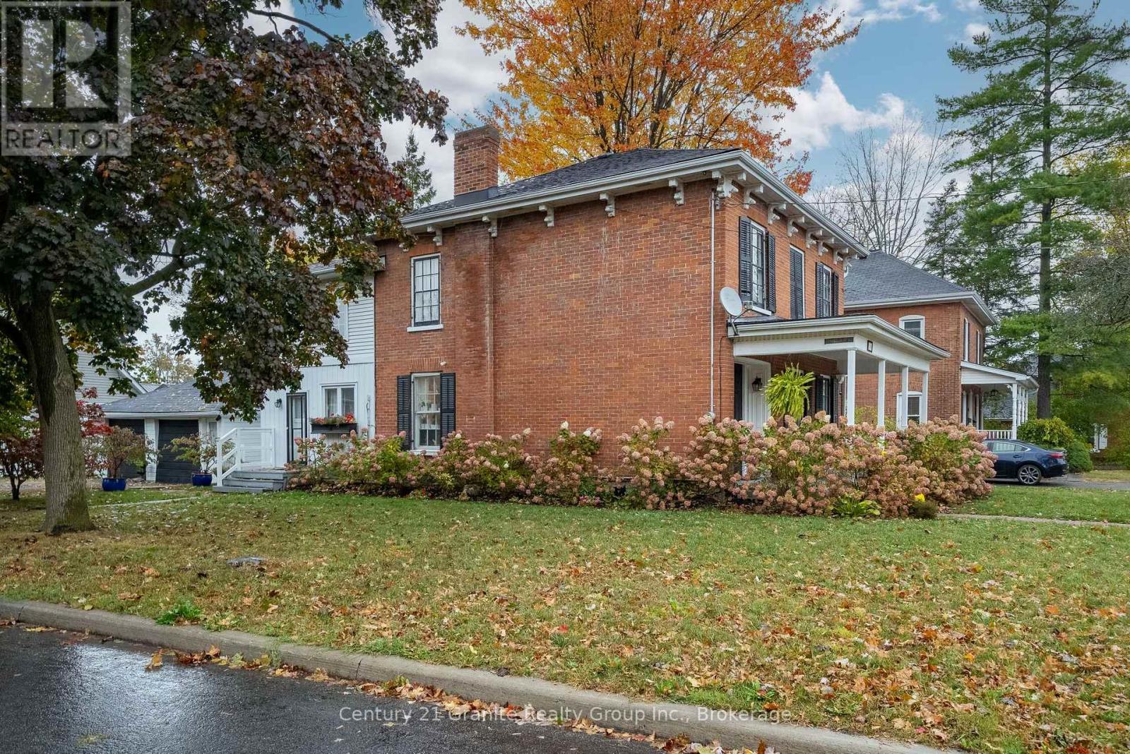 110 Bridge Street W, Belleville, Ontario  K8P 1J6 - Photo 46 - X12297299